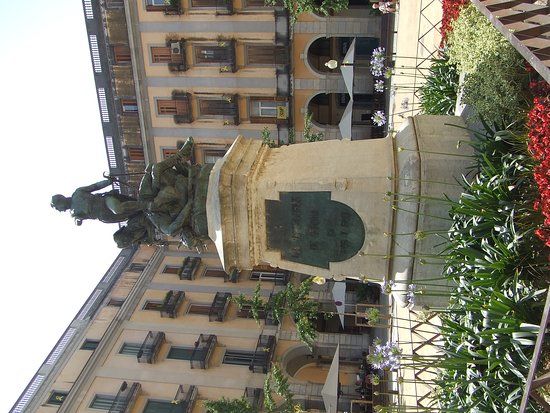 Plaça de la Independència